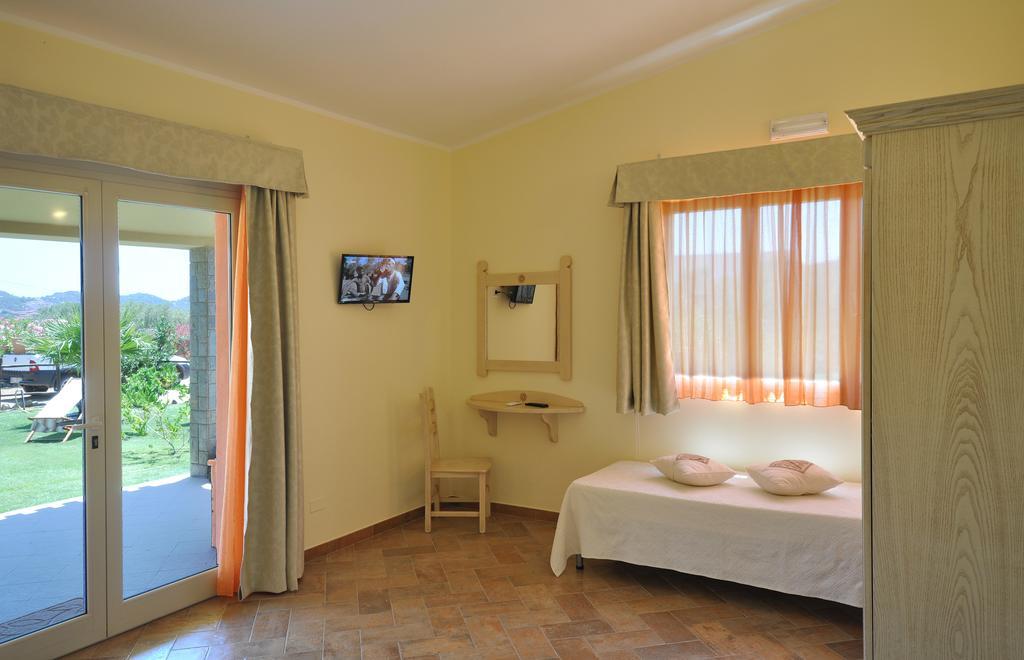 Affittacamere B&B La Villa Dei Graniti Villasimius Luaran gambar